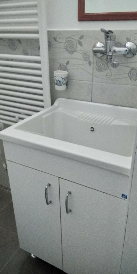 Crispi Accomodation B&B Катания Екстериор снимка